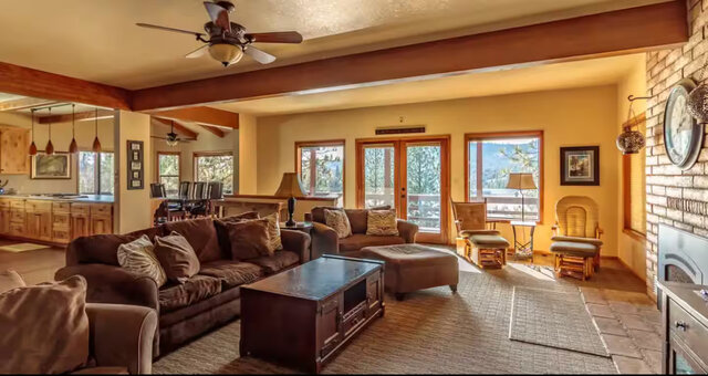 Image 6 for Large 3-story Lake View Cabin