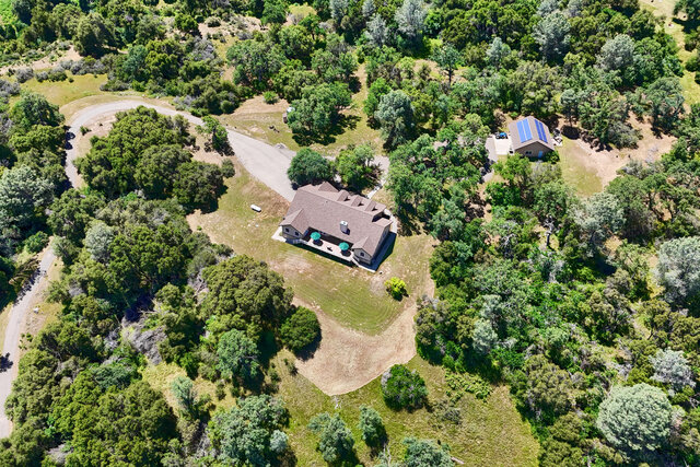 Image 24 for Oak Junction Lodge North Fork