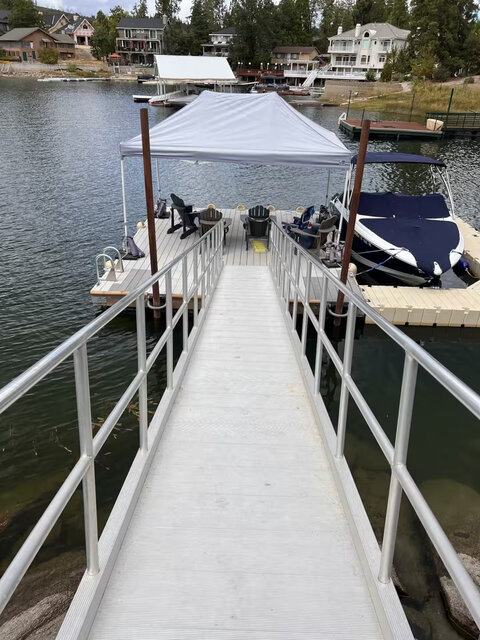 Image 7 for Lakefront Whitney Cove