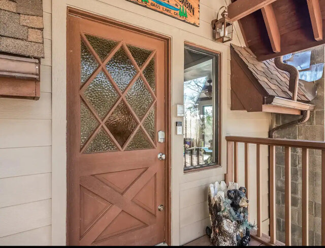 Image 17 for Marina Top - Nulick