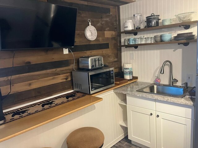 Image 4 for Marina View Daze