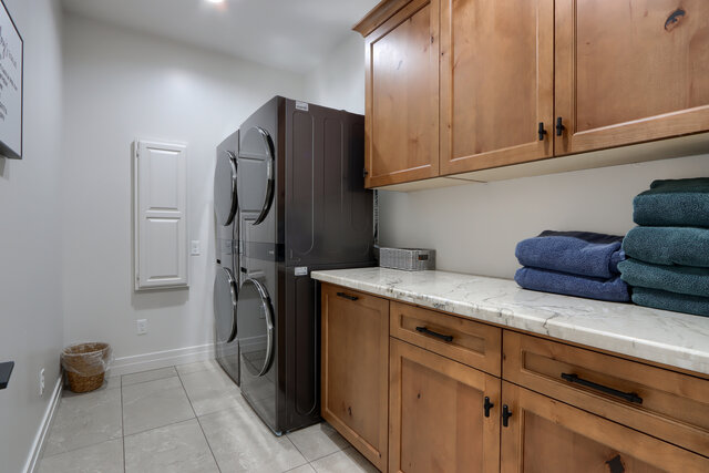 Image 20 for Brand New Luxury Home Bass Lake Views Boat Slip