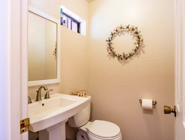 Image 19 for Hilltop Retreat - Cox