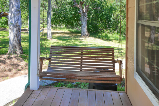 Image 5 for Oak Junction Lodge North Fork