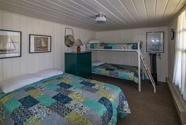 Image 18 for Lakefront Rustic Cabin