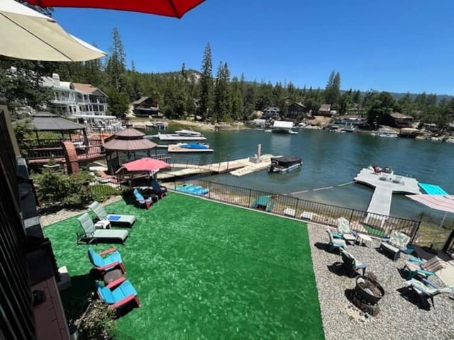 Image 2 for Bass Lake Lakefront 6 Bedroom 5 Bath Private Dock