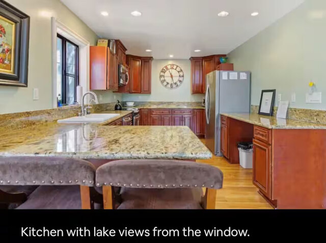 Image 2 for Shoreline Retreat