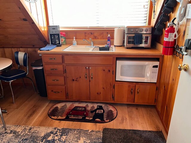 Image 22 for Pines Village Cabin Studio