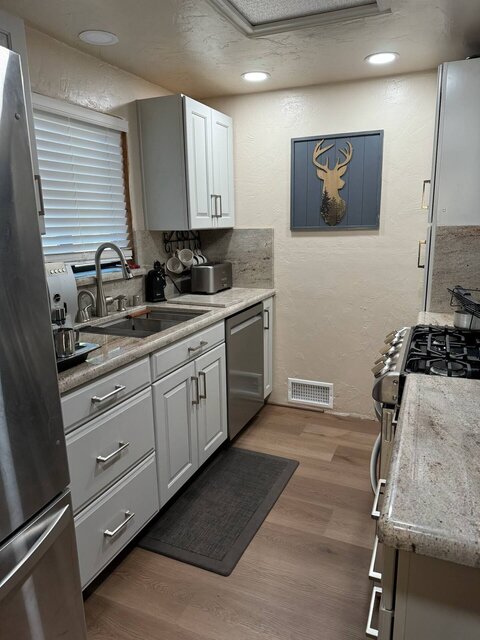 Image 25 for Lakefront Whitney Cove