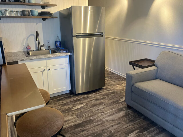 Image 3 for Marina View Daze