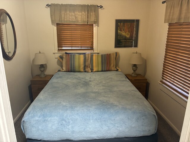 Image 7 for Lakefront Rustic Cabin