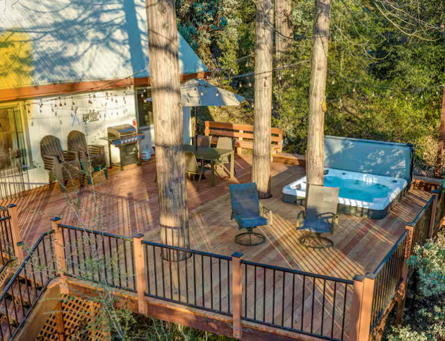 Image 3 for Martins Lakeview Lodge