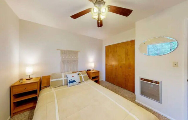 Image 16 for Groovy Lake View Cabin