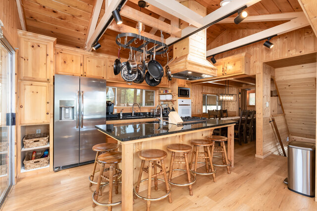 Image 9 for Bass Lake Lakeview Luxe With Boat Slip & Marina