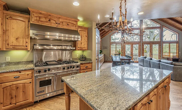 Image 6 for Bass Lake Luxury Cabin with Lake Views & Boat slip