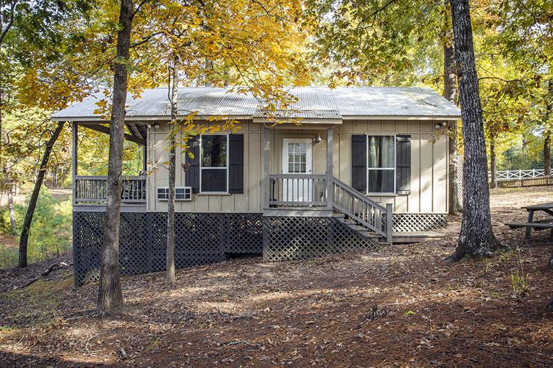 Wildwood Resort in Zwolle, Louisiana Cabin 22B