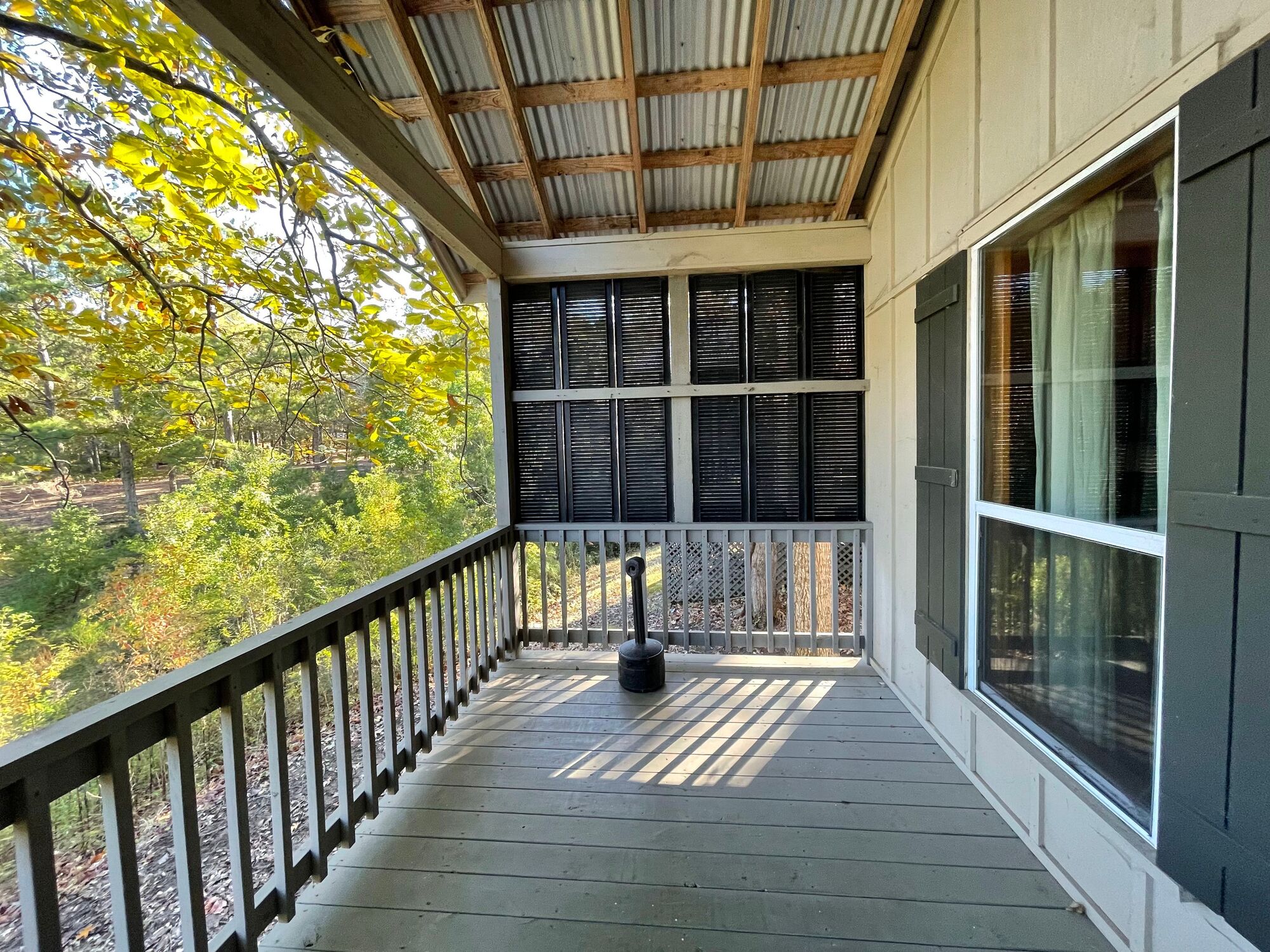 Wildwood Resort in Zwolle, Louisiana Cabin 22B