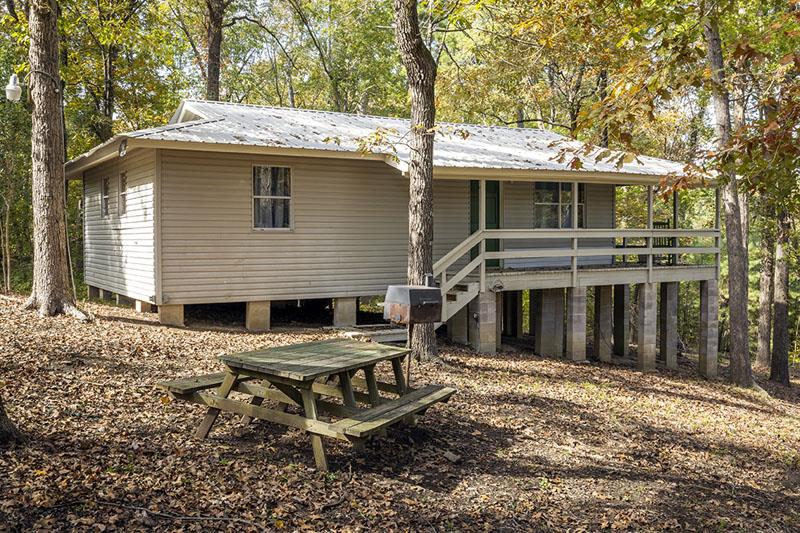 Wildwood Resort in Zwolle, Louisiana Cabin 26