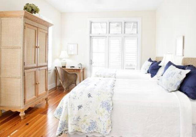 Image 17 for Harbor View Cottages