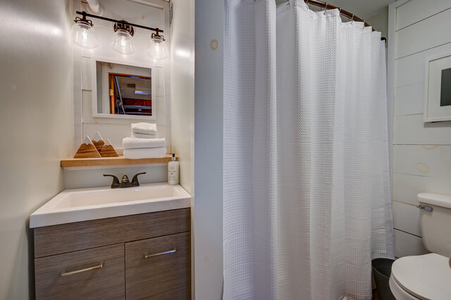 Image 4 for Balsam Suite