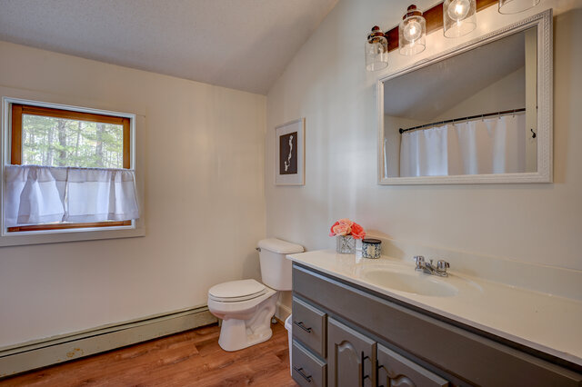 Image 4 for Cedar Room