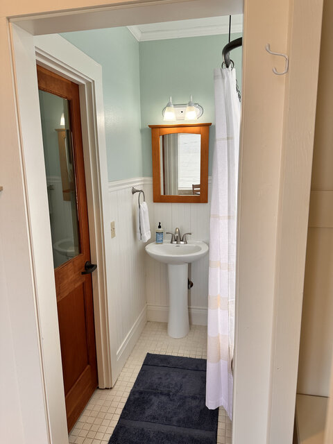 Image 7 for Room 2