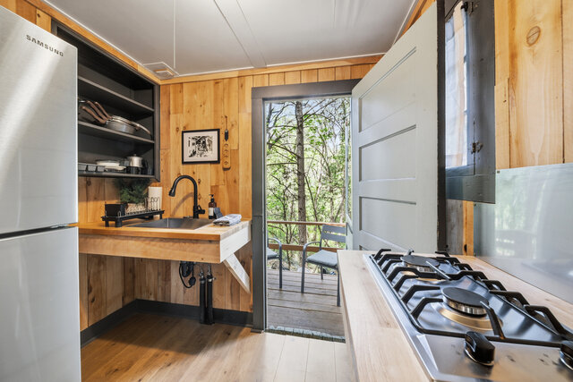 Image 2 for Cabin 05