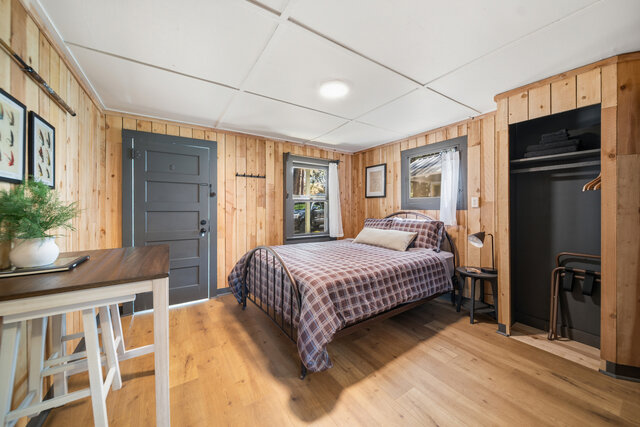 Image 8 for Cabin 10