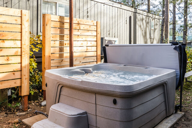 Image 22 for Modern Cabin (Maple) with Private Hot Tub