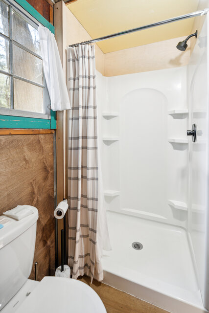 Image 8 for Cabin 08