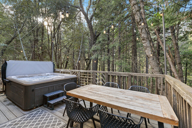 Image 22 for Modern Cabin (Oak) with Private Hot Tub