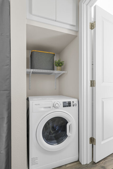 Image 21 for Tiny Home (Beech) with Private Hot Tub