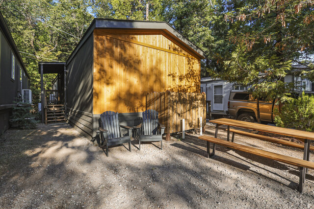 Image 24 for Modern Cabin (Oak) with Private Hot Tub