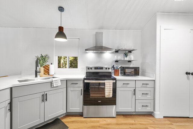 Image 22 for Modern Cabin (Aspen) with Private Hot Tub