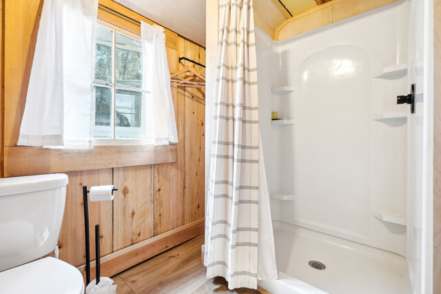 Image 7 for Cabin 11