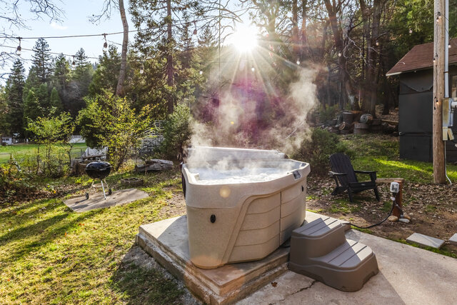 Image 22 for Tiny Home (Beech) with Private Hot Tub