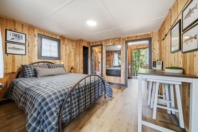 Image 2 for Cabin 04