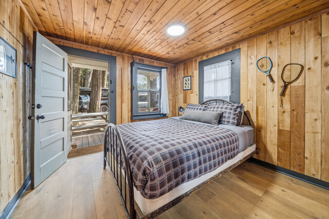 Image 3 for Cabin 11