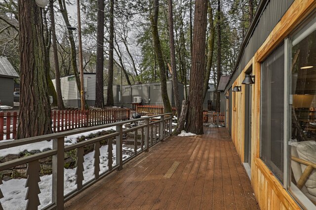 Image 25 for Modern Cabin (Sugar Maple)