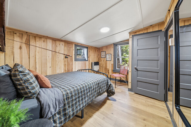 Image 4 for Cabin 02