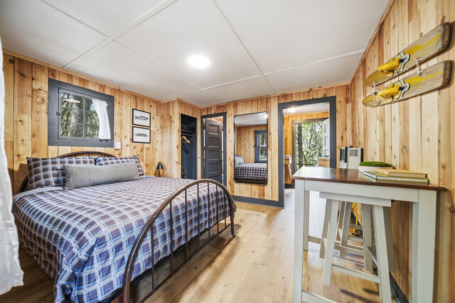 Image 1 for Cabin 05