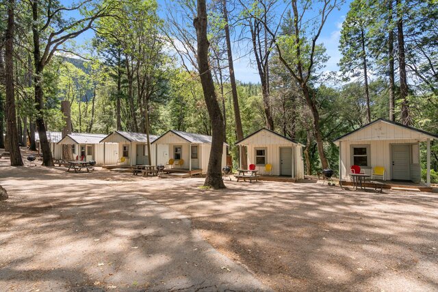Image 9 for Cabin 08