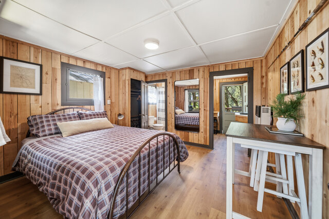 Image 1 for Cabin 10