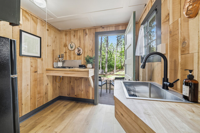 Image 2 for Cabin 03