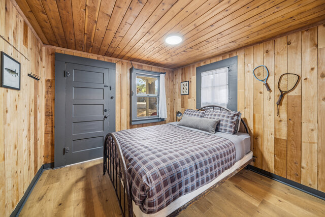 Image 1 for Cabin 11