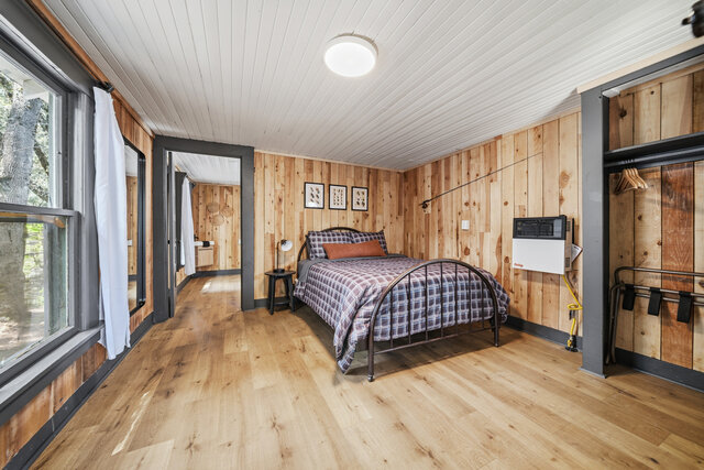 Image 3 for Cabin 15