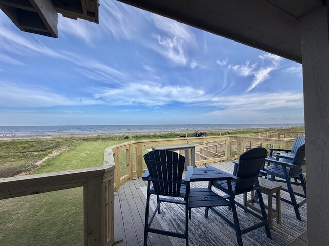 Image 12 for 2/2 Beach House