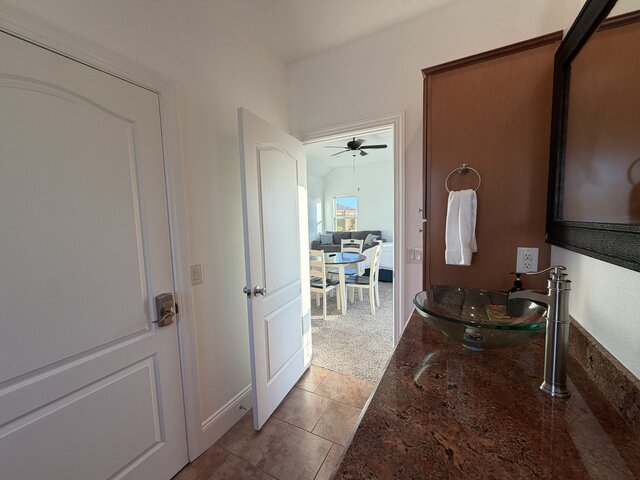 Image 14 for 4/4 Beach House