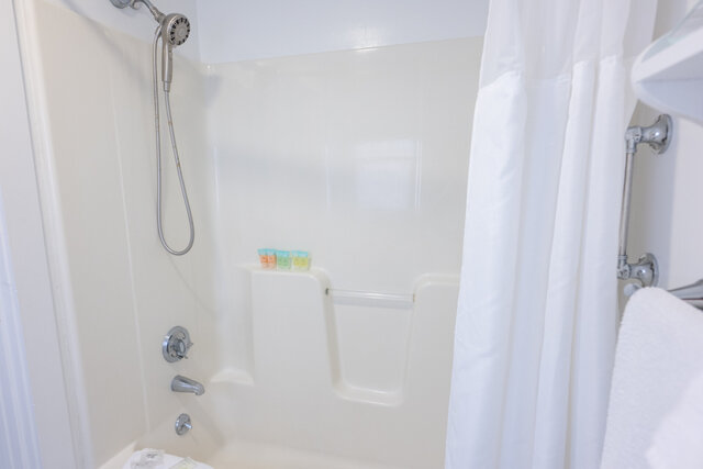 Image 5 for Carriage Room 4