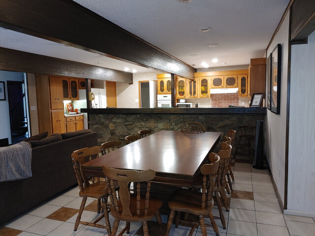 Image 8 for 6011) McCabe House